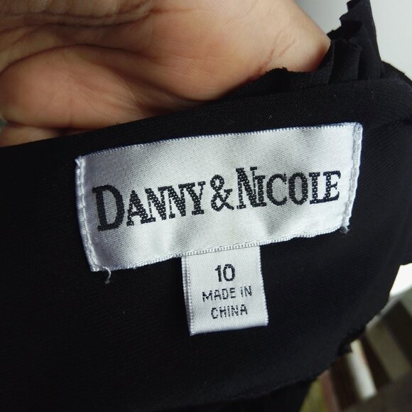 Vintage 90s Y2k Goth Ruffle Black Open front Crop Top - Picture 7 of 8